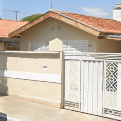 Imóvel residencial com A.T 200,00m²