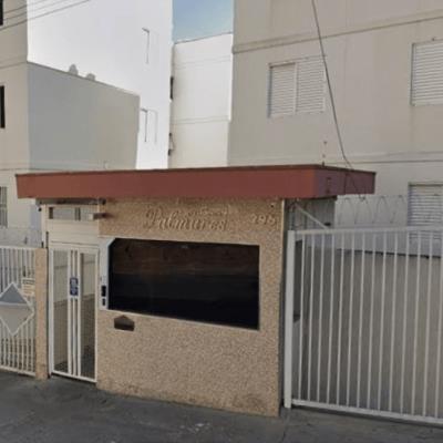 Apartamento com vaga de garagem
