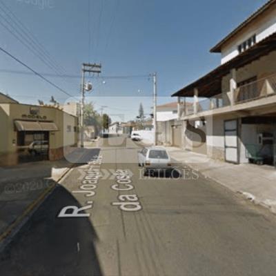 Imóvel residencial com A.T 253,50m²