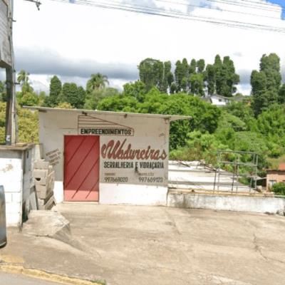 Barracão com A.T 248,926m²