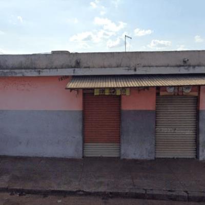 Imóvel comercial/residencial com A.T 240,00m²