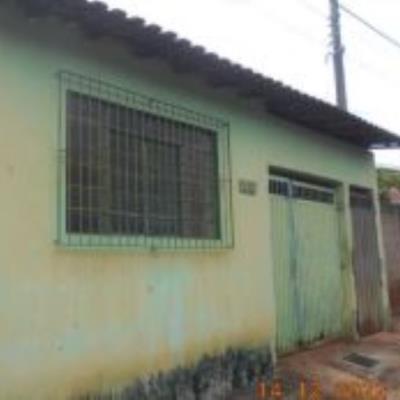 Imóvel residencial com A.T 341,71m²