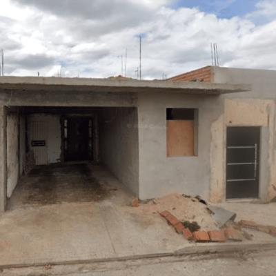 Imóvel residencial com A.T 330,60m²