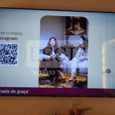 Televisor Samsung/UN65AU7700G