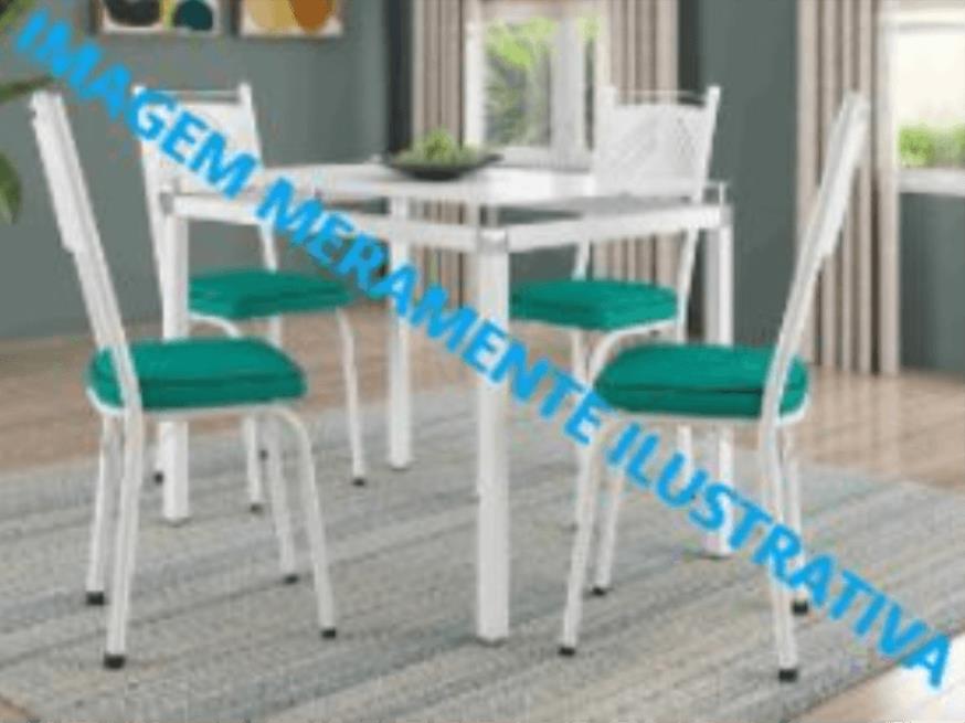 Foto ilustrativa 1 - Mesa quadrada, com tampo de vidro