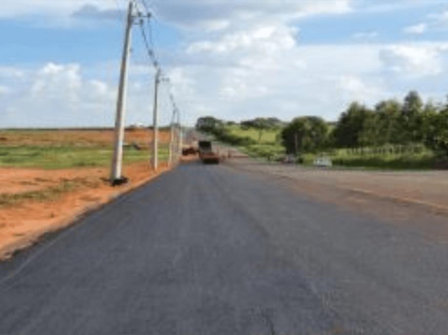 Foto ilustrativa 1 - Terreno com A.T 242,00m²