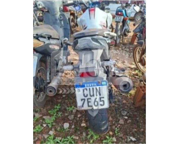 Foto de  Direitos sobre motocicleta Honda/CB250F Twister CBS