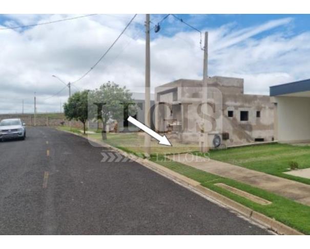 Foto de Terreno com A.T 259,01m² 