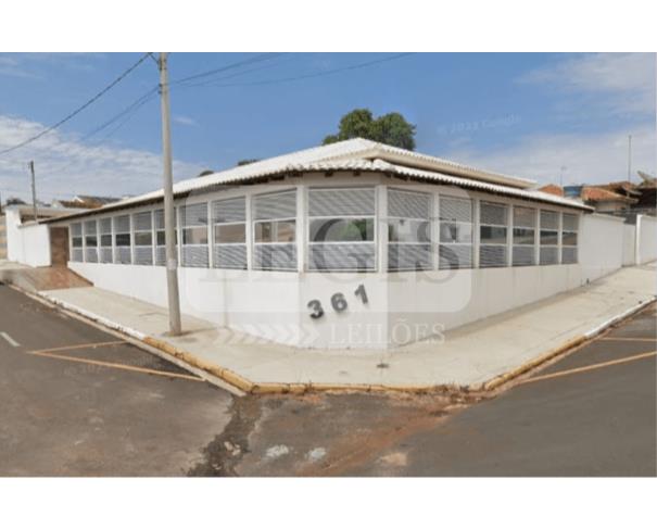 Foto de Imóvel residencial com A.T 264,50m²