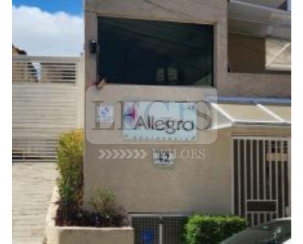 Foto de Direitos fiduciantes sobre Apartamento 
