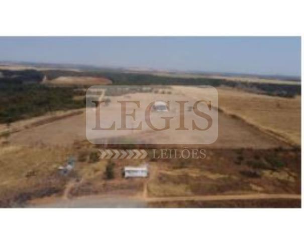 Foto de Fazenda com benfeitorias com A.T 14,43,63 hectares