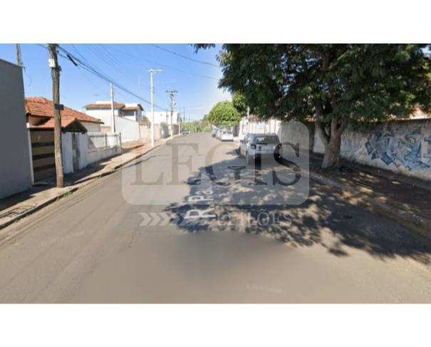 Foto de Direitos fiduciantes s/ Imóvel residencial c/ A.T 279,30m²