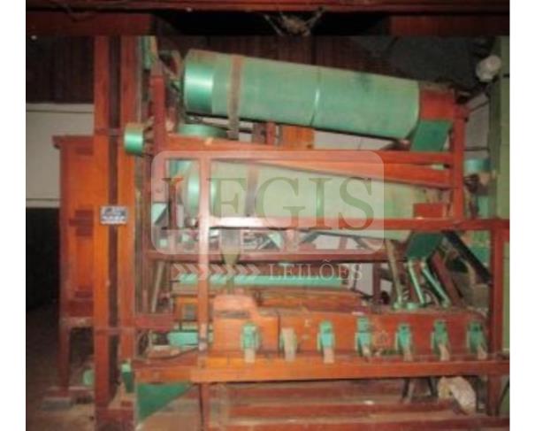 Foto de Máquina beneficiadora de arroz completa 