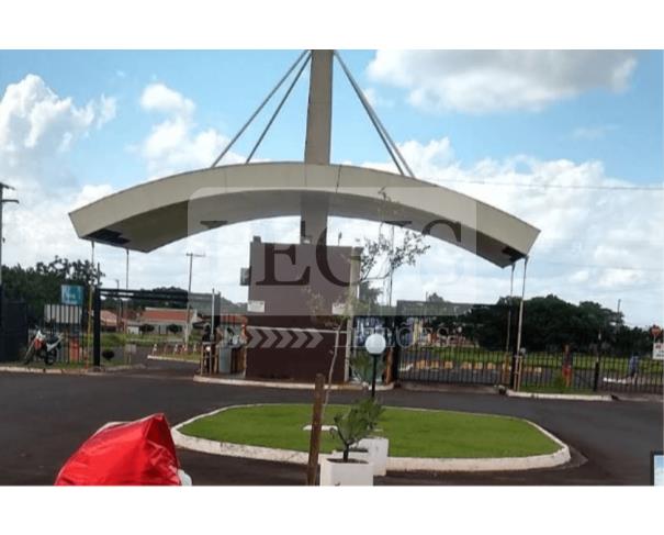 Foto de Direitos fiduciantes s/ Imóvel residencial c/ A.T 101,200m²