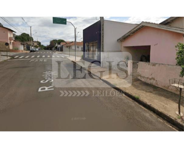 Foto de Imóvel residencial com A.T 275,00m²