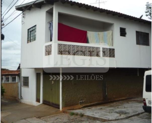 Foto de Imóvel residencial com A.T 173,50m²