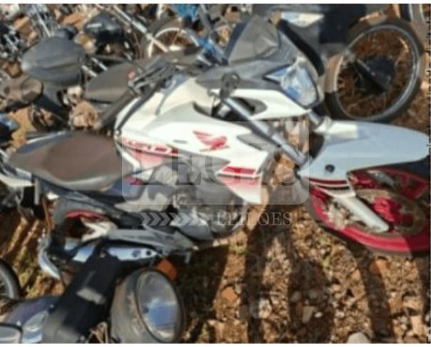 Foto de  Direitos sobre motocicleta Honda/CB250F Twister CBS