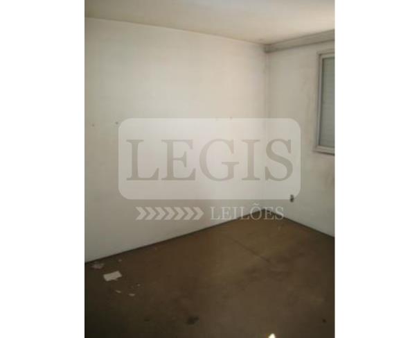 Apartamento com 2 quartos no Brasilândia (foto 3 de 5)