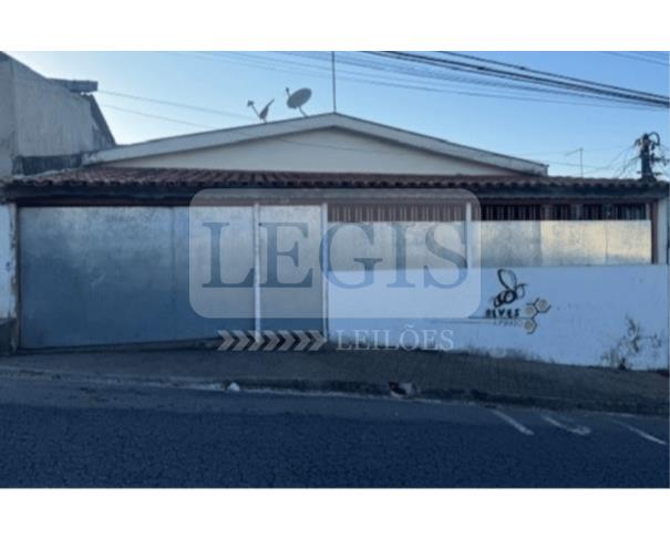 Foto de Imóvel residencial com A.T 200,00m² 