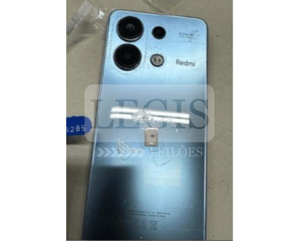 Foto de Celular Xiaomi/Redmi Note 13, cor azul.