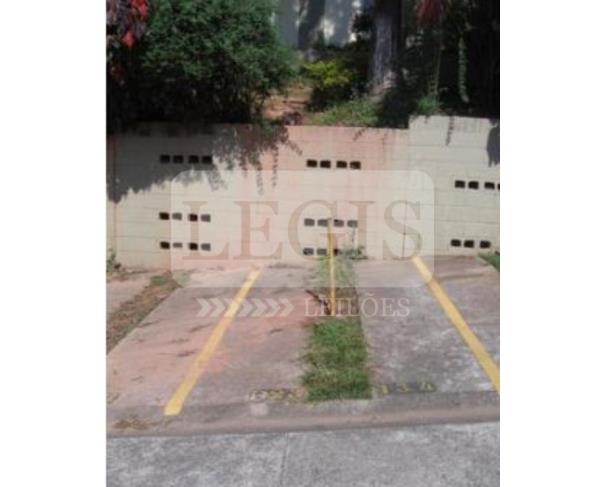 Foto de Apartamento com vaga de garagem