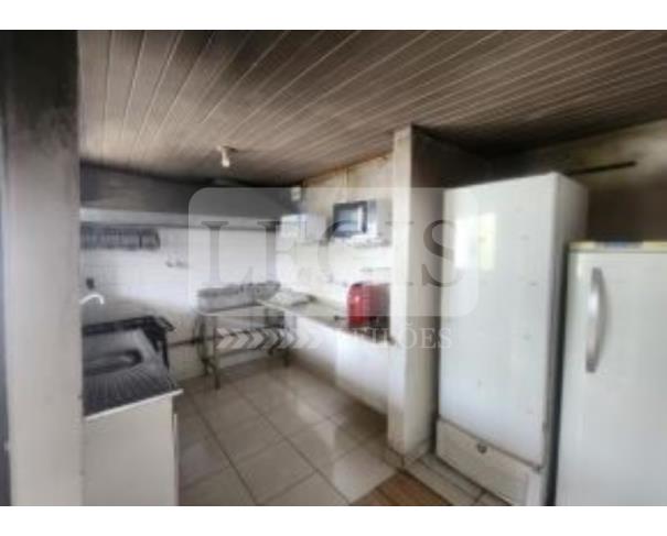 Foto de Imóvel comercial com A.T 271,36m² 