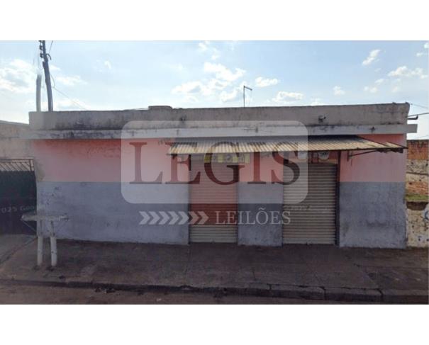 Foto de Imóvel comercial/residencial com A.T 240,00m² 