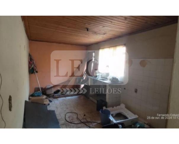 Foto de Direitos sobre Imóvel Residencial c/ A.T 215,00m²