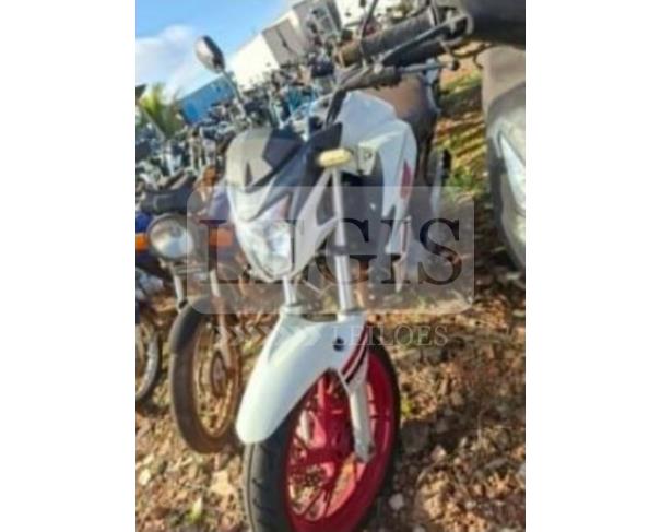 Foto de  Direitos sobre motocicleta Honda/CB250F Twister CBS