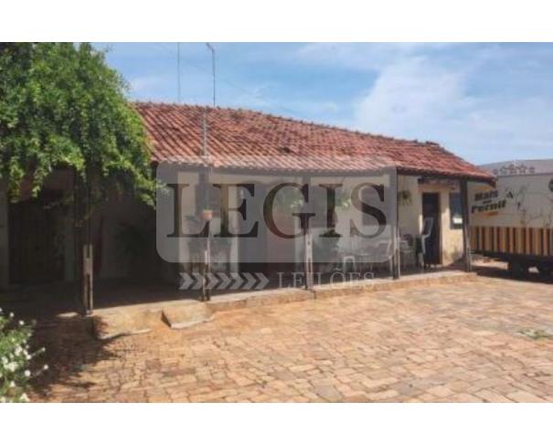 Foto de Imóvel residencial com A.T 1.784,87m² 