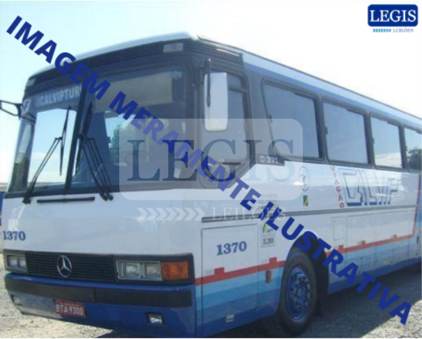 Foto de Mercedes Benz 0/371 RS, 1989/1989, cor branca e azul