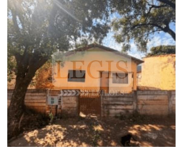 Foto de Domínio útil s/ Imóvel residencial c/ A.T 206,28m² 