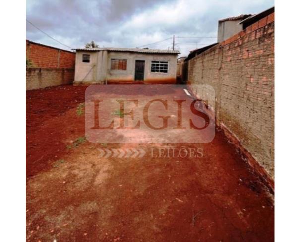 Foto de Direitos possessórios s/ Imóvel residencial c/ A.T 243,86m²