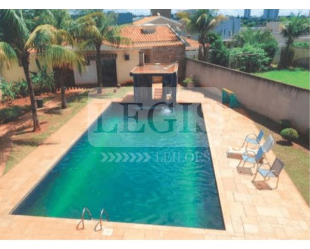Foto de Imóvel residencial com A.T 836,48m² 