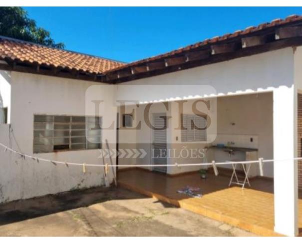 Foto de Imóvel Residencial com A.T 675,00m²