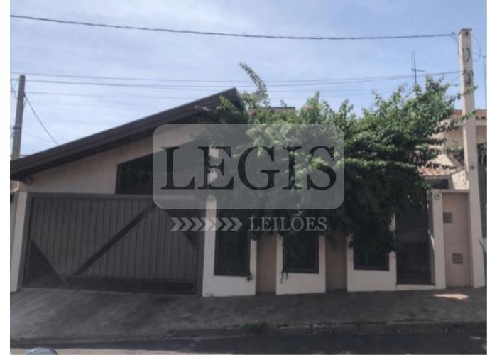 Imagem do imóvel Direitos fiduciantes s/ Imóvel residencial c/ A.T 360m² BAURU-SP/Imóveis