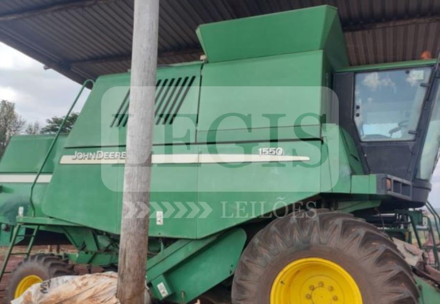 Colheitadeira Automotriz, John Deere/1550 VB