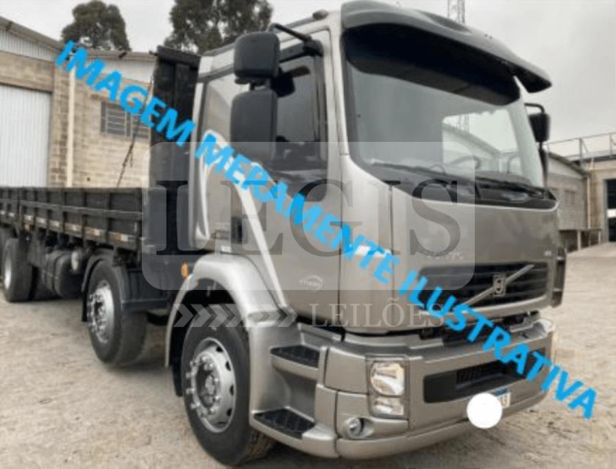 Direitos s/ caminhão trator Volvo/VM 130 4X2T