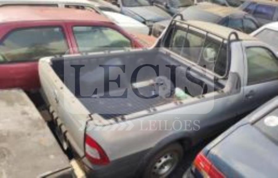 Veículo Fiat/Strada Trek Flex, 2005/05