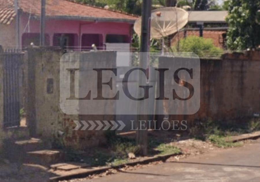Terreno com A.T 450,00m²