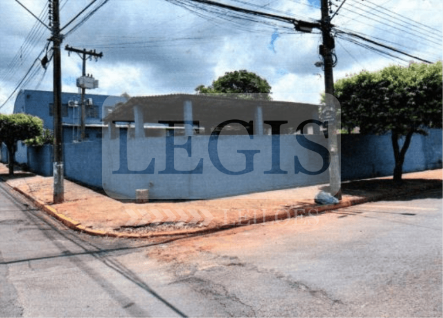 Imóvel urbano com A.T 240,00m² SANTA CRUZ DO RIO PARDO/Imóveis, localizado em Santa Cruz Do Rio Pardo - SP